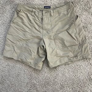 Patagonia Stand-Up Shorts Size 32